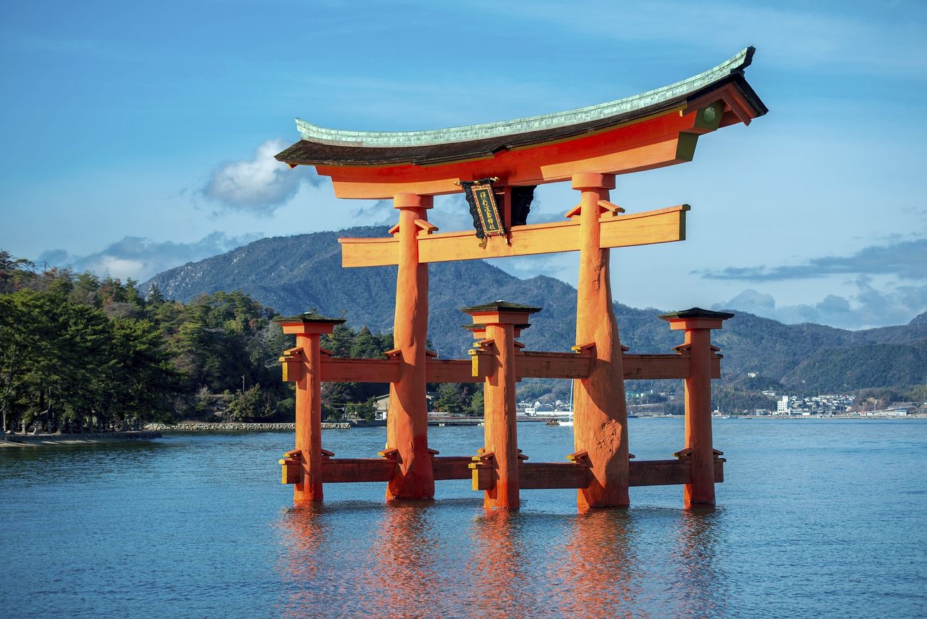 Free Hiroshima torii gate image